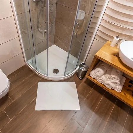 アパート Apartmaji Mm ボーヒニ