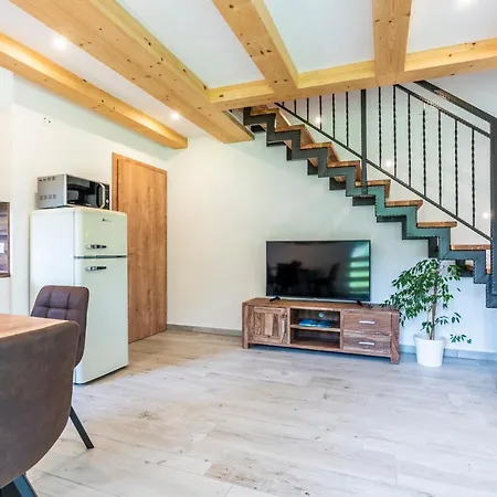 アパート Apartmaji Mm ボーヒニ