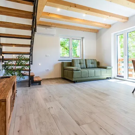 Apartman Apartmaji Mm